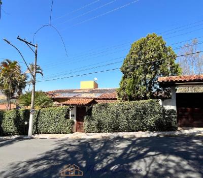 CASA PRÓXIMO AO CENTRO