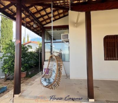 CASA PRÓXIMO AO CENTRO