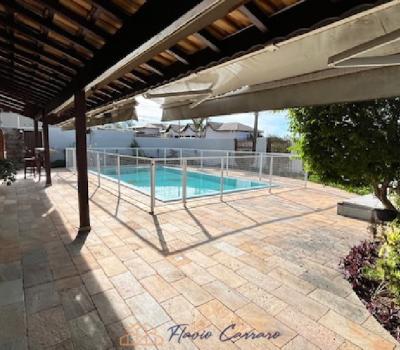 CASA PRÓXIMO AO CENTRO