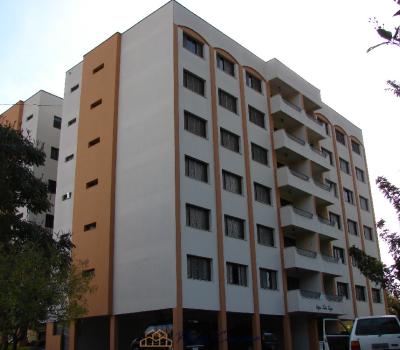 APARTAMENTO PRÓXIMO AO CENTRO