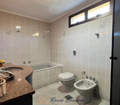 APARTAMENTO PRÓXIMO AO CENTRO