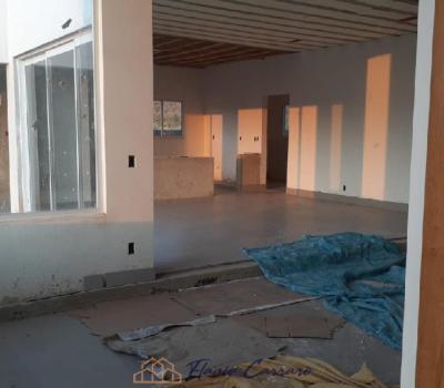 CASA PRÓXIMO AO CENTRO