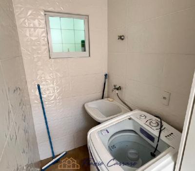 CASA EM COND. FECHADO