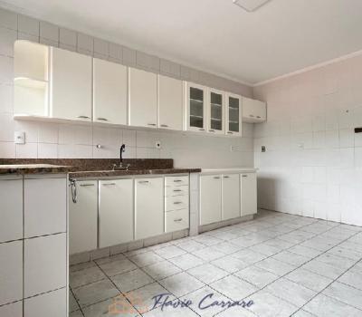 APARTAMENTO PRÓXIMO AO CENTRO