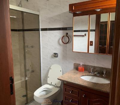 CASA PRÓXIMO AO CENTRO