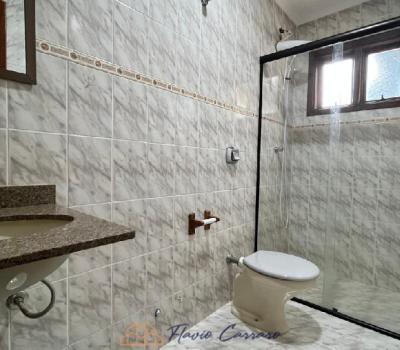 CASA CONDOMINIO FECHACO