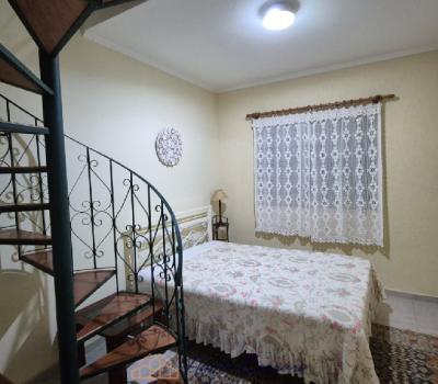 CASA PRÓXIMO AO CENTRO