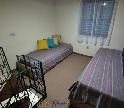 CASA PRÓXIMO AO CENTRO