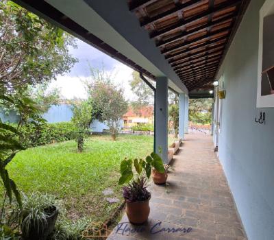 CASA PRÓXIMO AO CENTRO