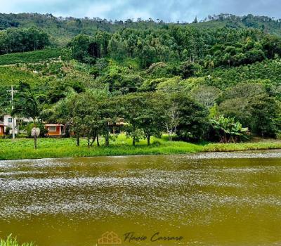 SITIO EM SERRA NEGRA-SP