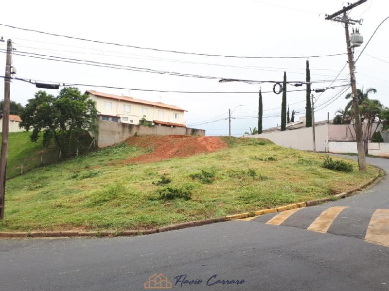 TERRENOS PRÓXIMO AO CENTRO