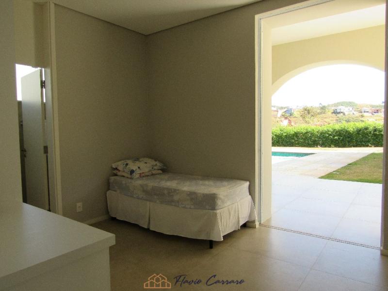 CASA NOVA NO CENTRO - ALTO PADRÃO