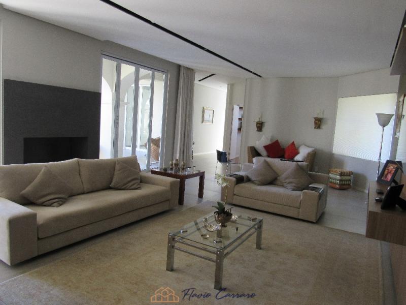 CASA NOVA NO CENTRO - ALTO PADRÃO