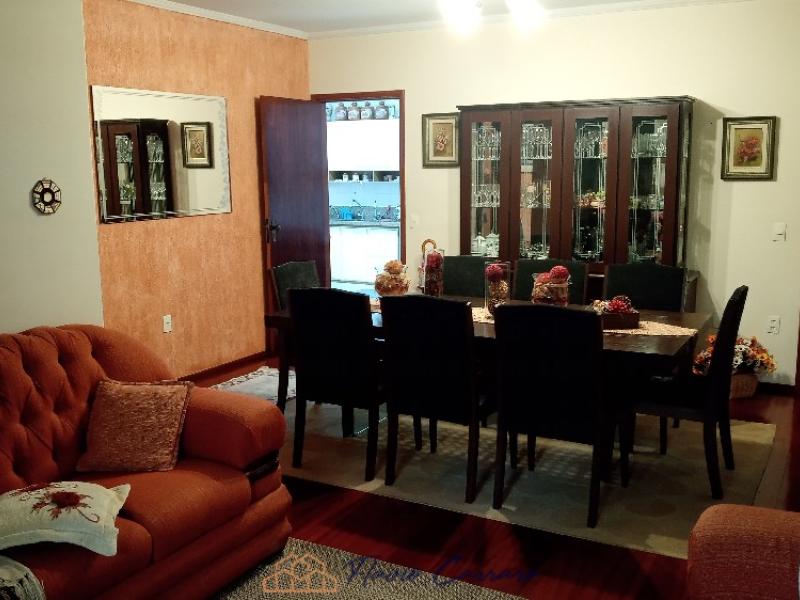 APARTAMENTO PRÓX. AO CENTRO