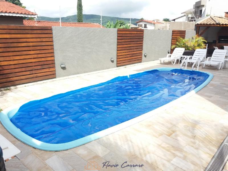 CASA PRÓXIMO AO CENTRO
