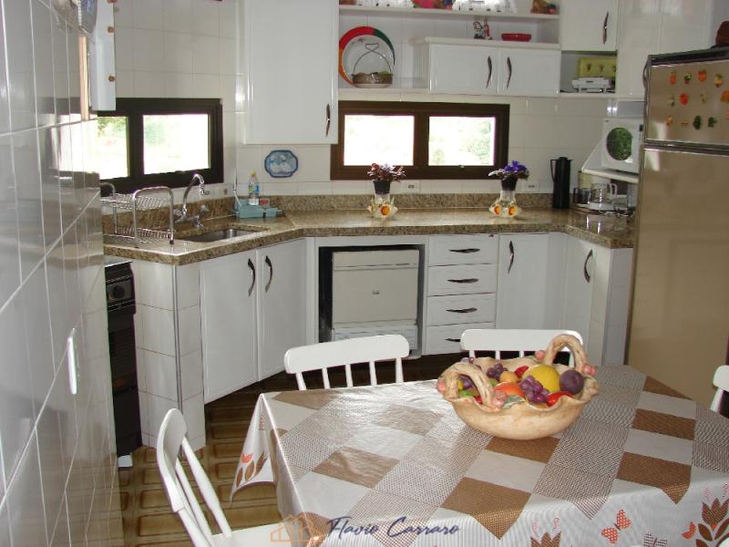 APARTAMENTO PRÓXIMO AO CENTRO