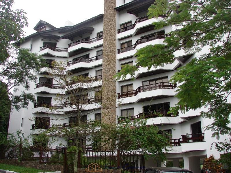 APARTAMENTO PRÓXIMO AO CENTRO