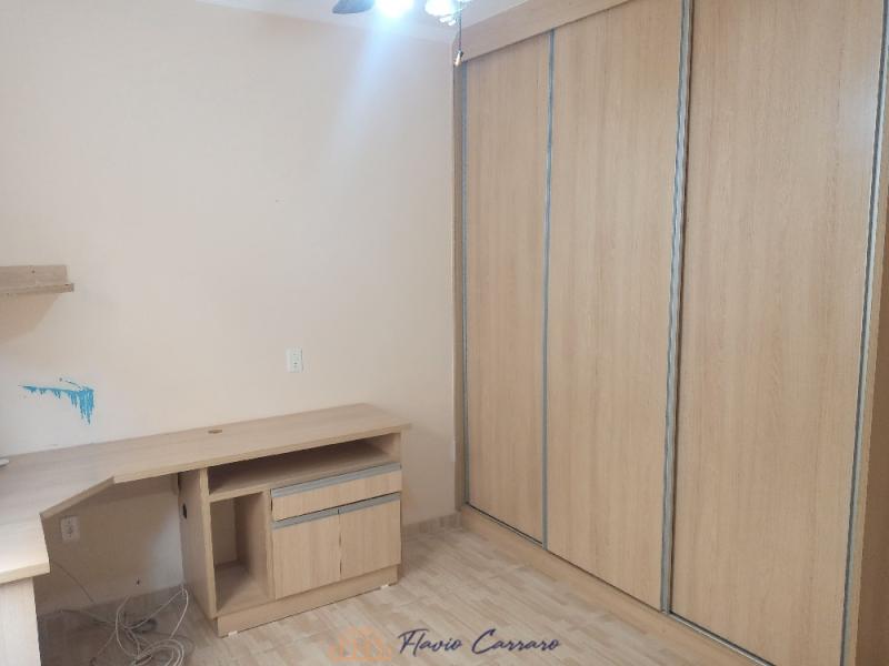 CASA PRÓXIMO AO CENTRO