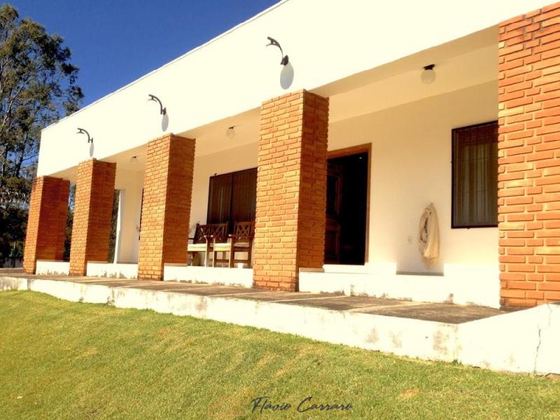 CASA PRÓXIMO AO CENTRO
