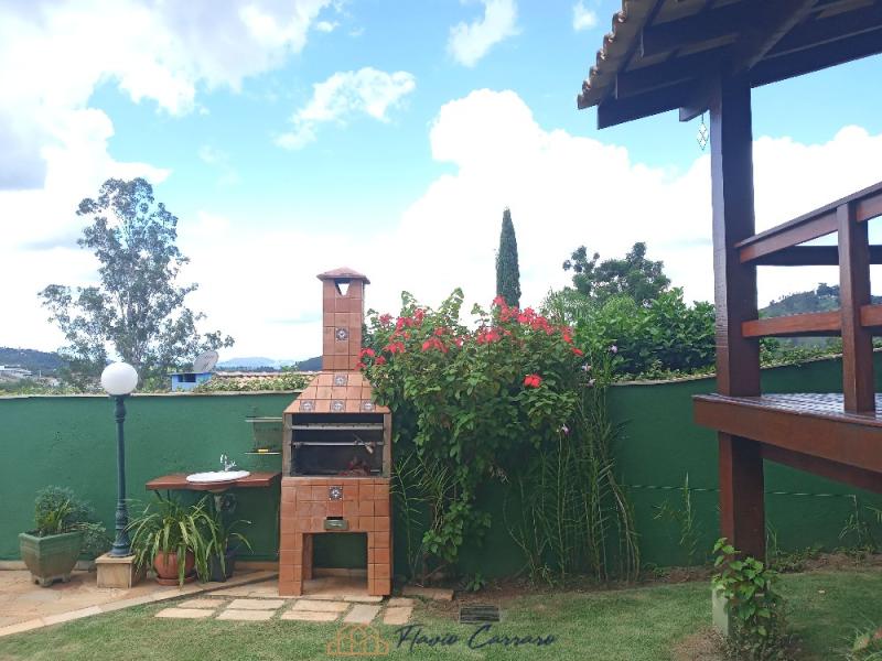 CASA PRÓXIMO AO CENTRO
