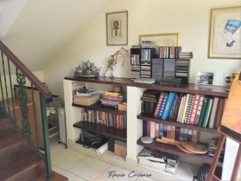 CASA PRÓXIMO AO CENTRO