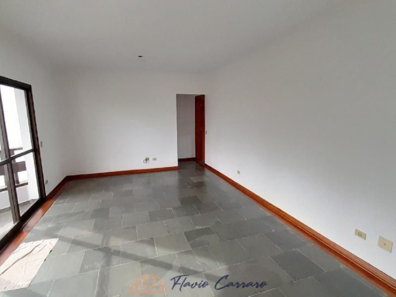 APARTAMENTO PRÓXIMO AO CENTRO