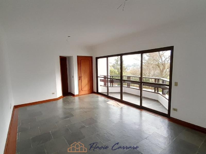 APARTAMENTO PRÓXIMO AO CENTRO