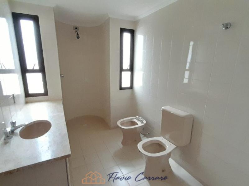 APARTAMENTO PRÓXIMO AO CENTRO
