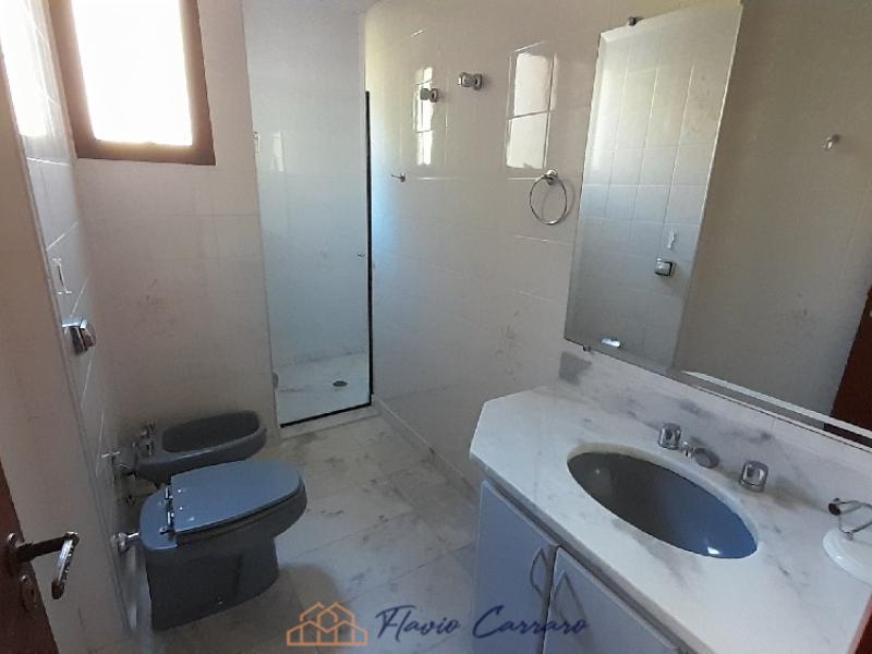 APARTAMENTO PRÓXIMO AO CENTRO