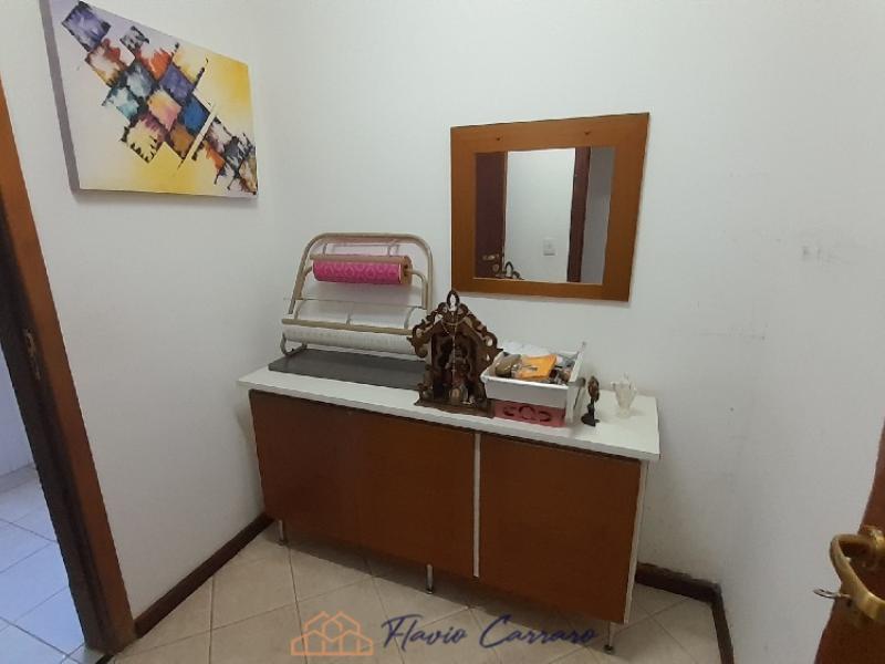 APARTAMENTO PRÓXIMO AO CENTRO