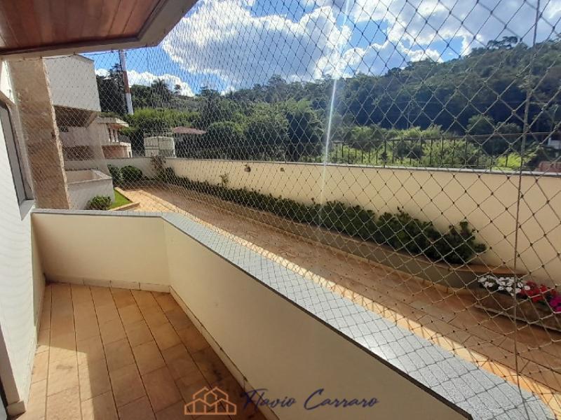 APARTAMENTO PRÓXIMO AO CENTRO