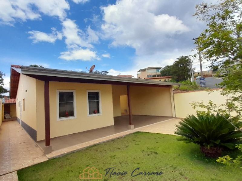 CASA PRÓXIMO AO CENTRO