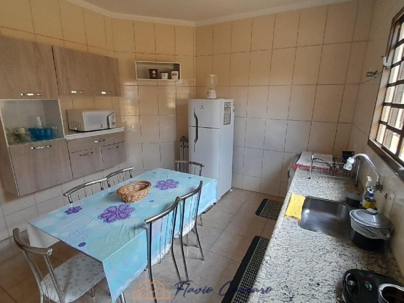 CASA PRÓXIMO AO CENTRO