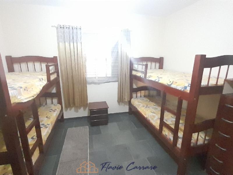CASA CONDOMINIO FECHADO