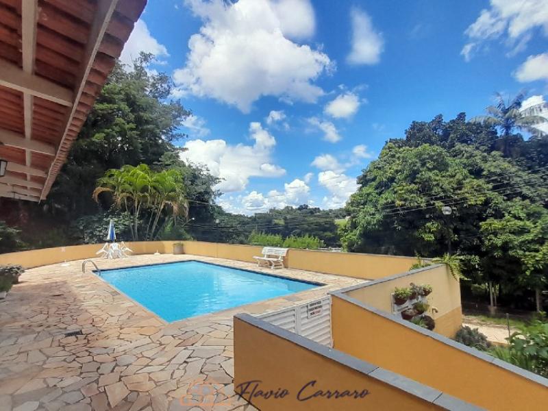 CASA CONDOMINIO FECHADO