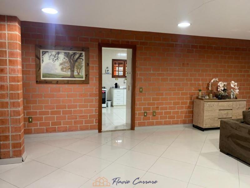 CASA CONDOMINIO FECHADO