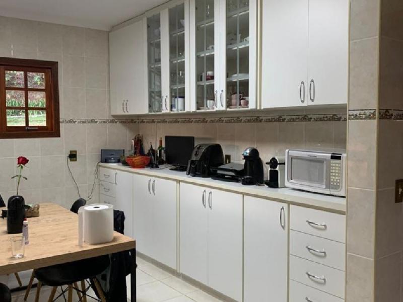 CASA CONDOMINIO FECHADO