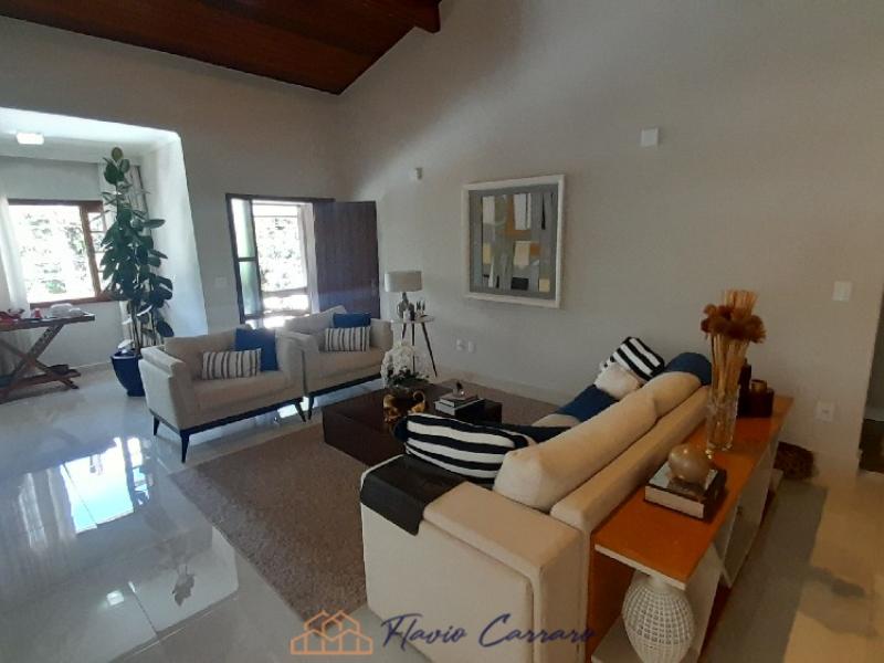 CASA PRÓXIMO AO CENTRO