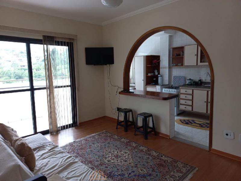 APARTAMENTO PRÓXIMO AO CENTRO