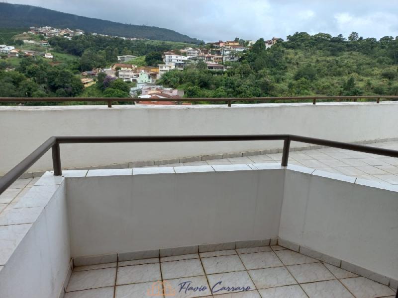 APARTAMENTO PRÓXIMO AO CENTRO