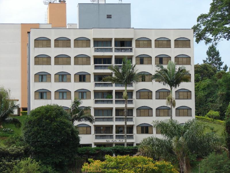 APARTAMENTO PRÓXIMO AO CENTRO