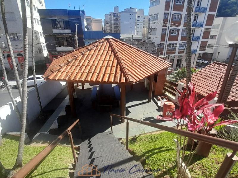 APARTAMENTO CENTRO