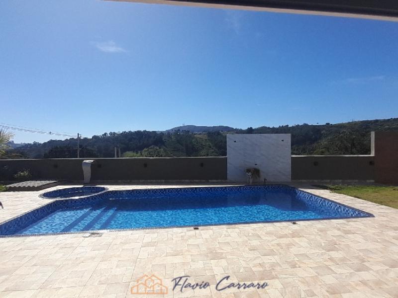 CASA PRÓXIMO AO CENTRO
