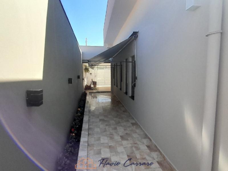 CASA PRÓXIMO AO CENTRO