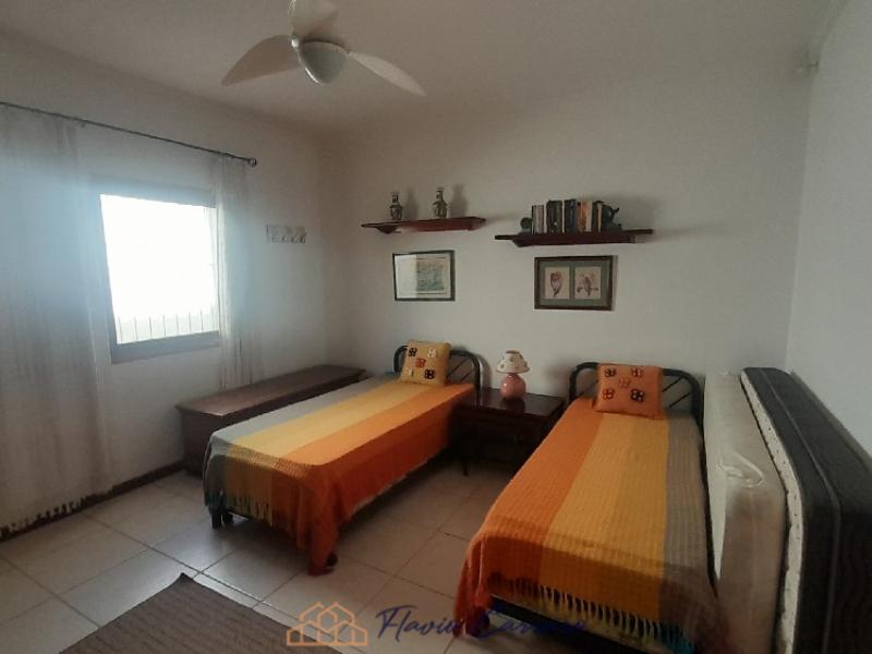 CASA PRÓXIMO AO CENTRO