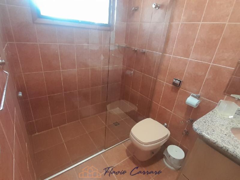 CASA PRÓXIMO AO CENTRO