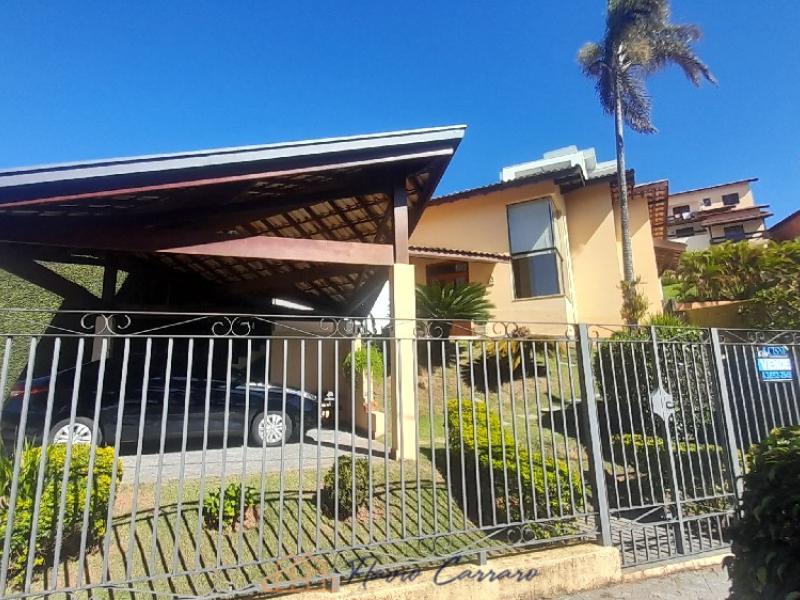 CASA PRÓXIMO AO CENTRO