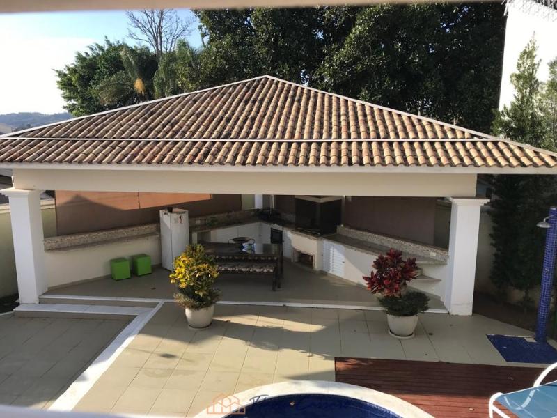 CASA BAIRRO NOBRE