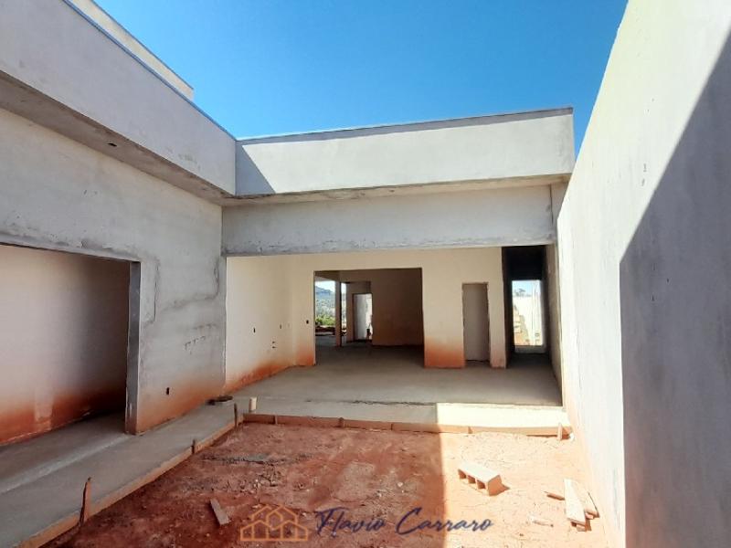 CASA PRÓXIMO AO CENTRO