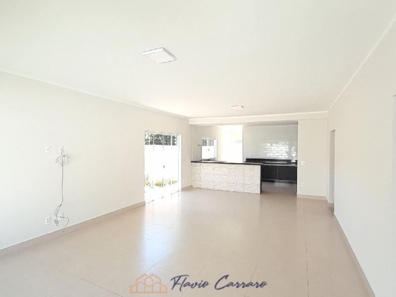 CASA PRÓXIMO AO CENTRO